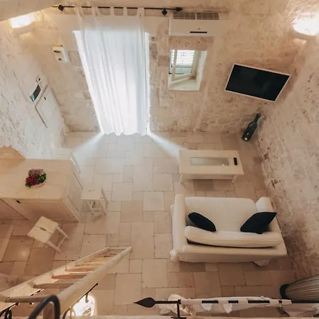 Casetta Garibaldi - Monolocale Storico Per Coppie A Dom wakacyjny Ostuni