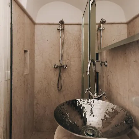 Casetta Garibaldi - Monolocale Storico Per Coppie A Dom wakacyjny Ostuni